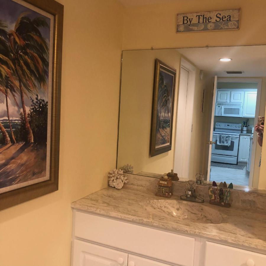 Beach Bungalow At Ocean Village Форт Пиърс Екстериор снимка